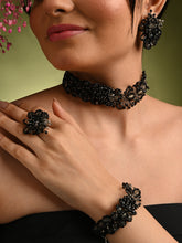 CALLA CHOKER SET